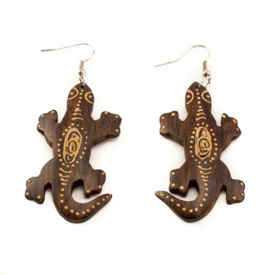 Painted wooden earrings Lizard on vacation