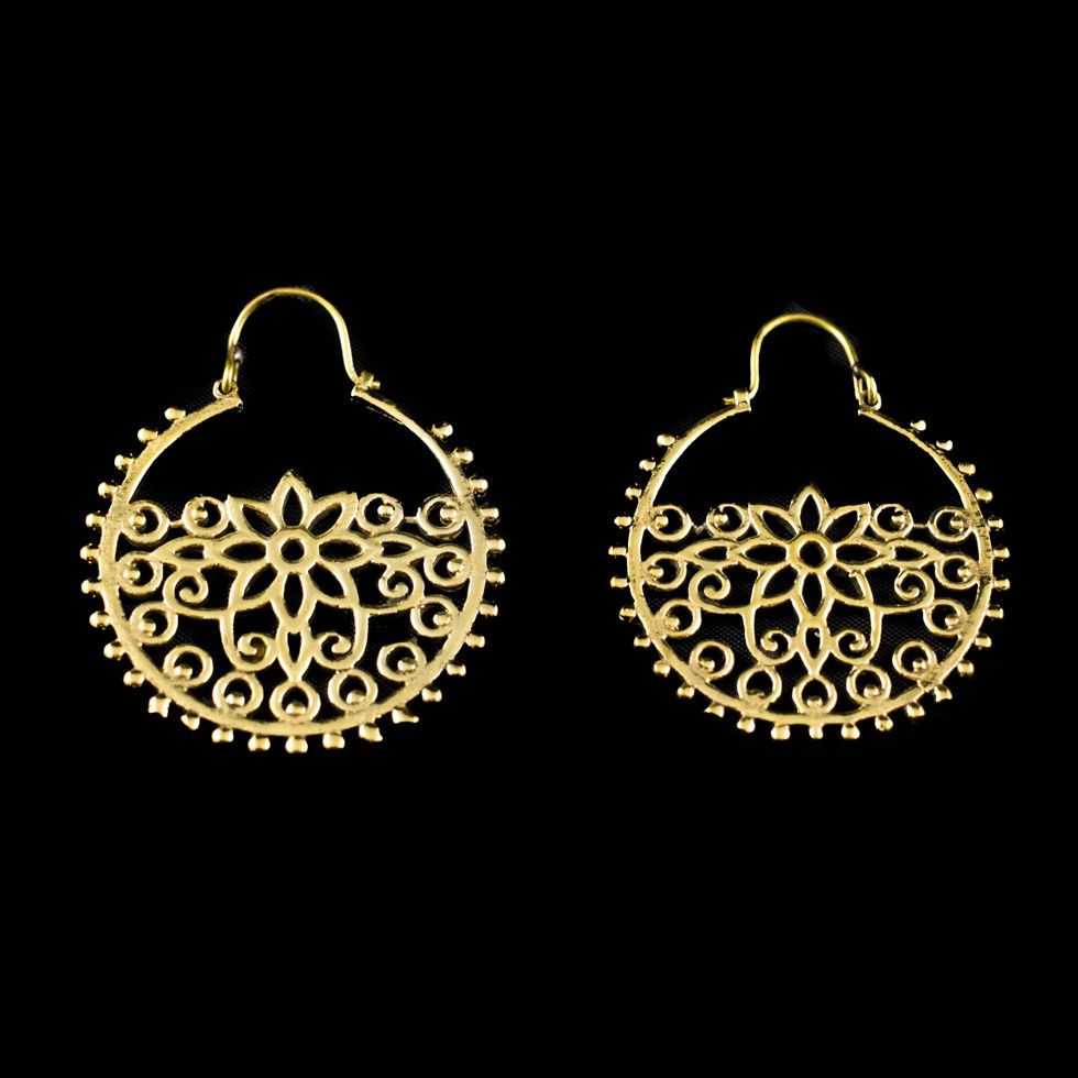 Brass earrings Bageecha India
