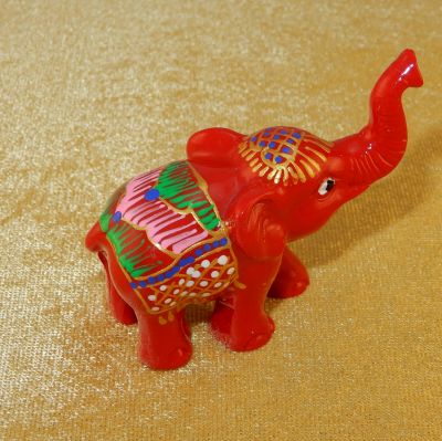 Hand-painted elephant statuette Belal Besar