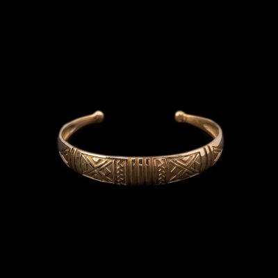 Ethnic brass bracelet Uriana