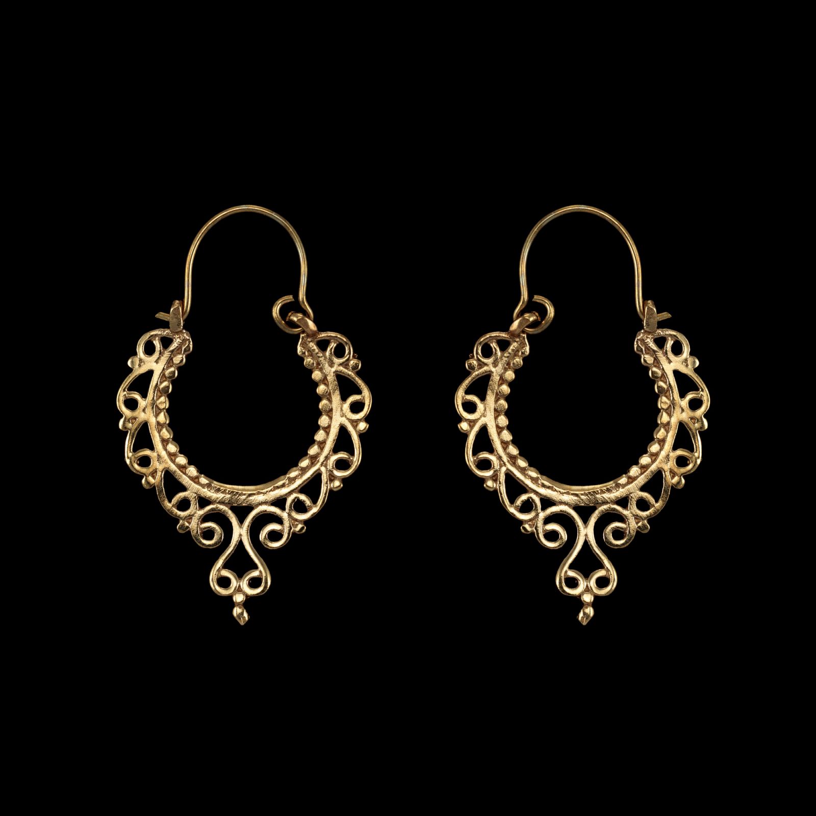 Brass earrings Gopi India