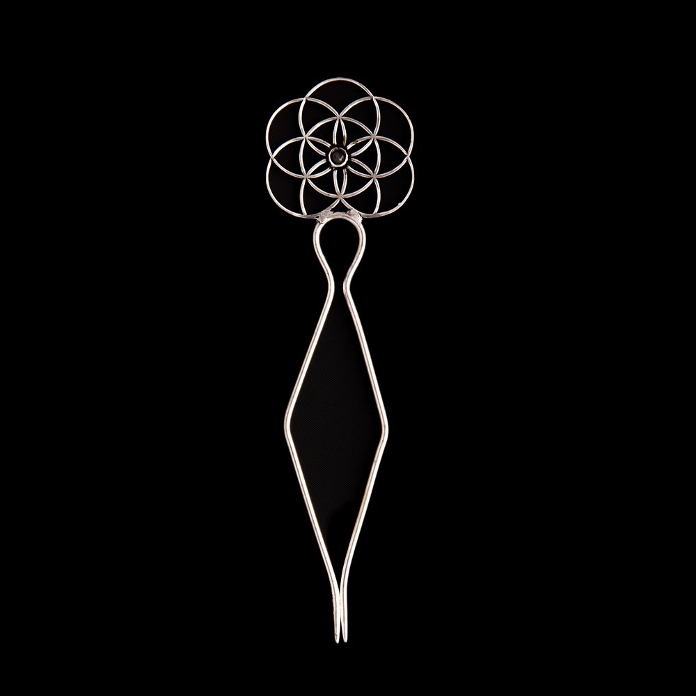 Brass hairpin Flower of Life Moonstone India