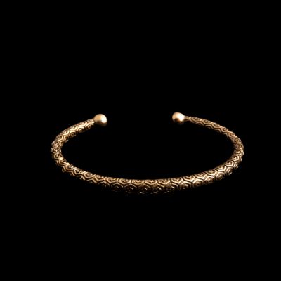 Ethnic brass bracelet Adab