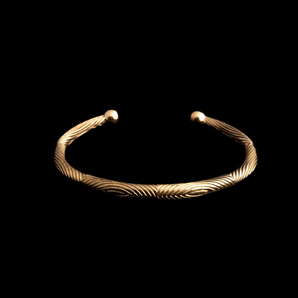 Ethnic brass bracelet Uruk India
