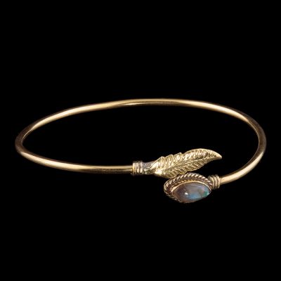 Brass bracelet Leen Moon stone
