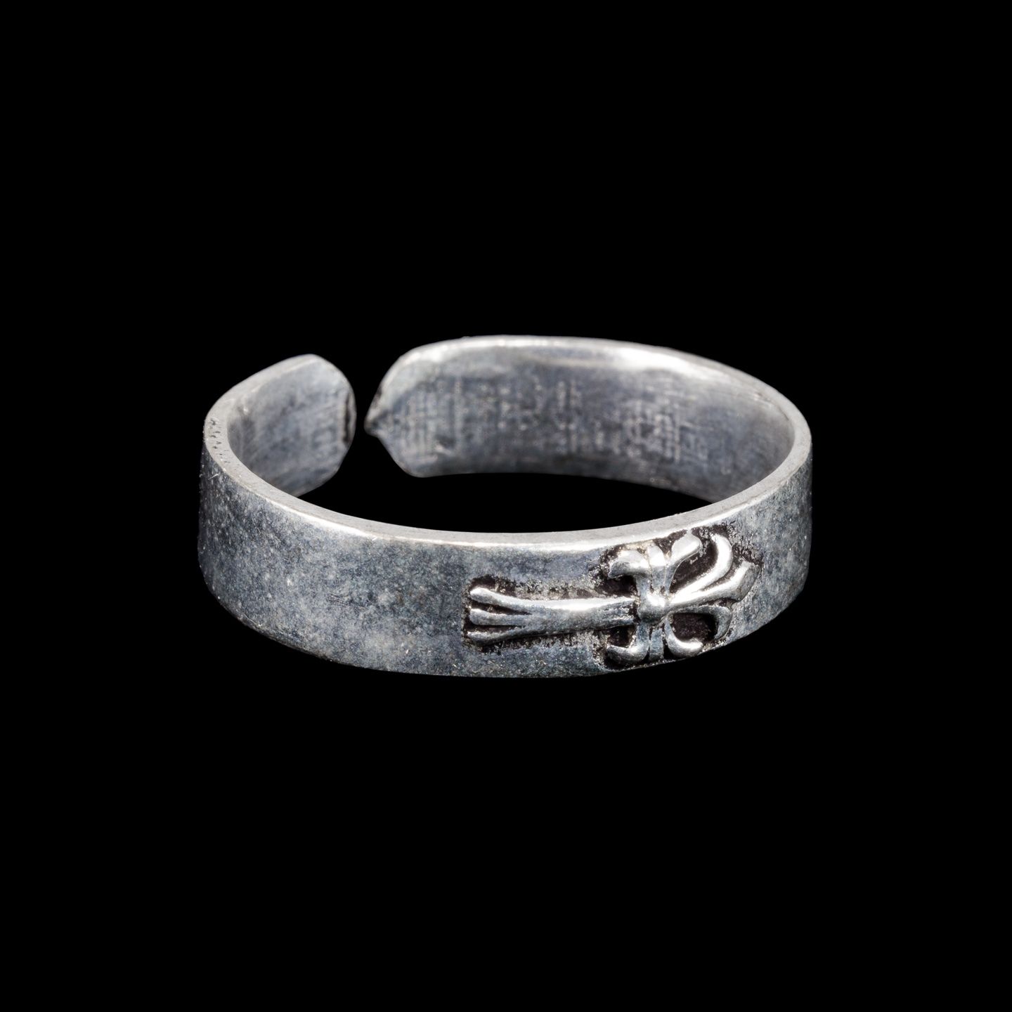 German silver toe ring Medieval Cross India