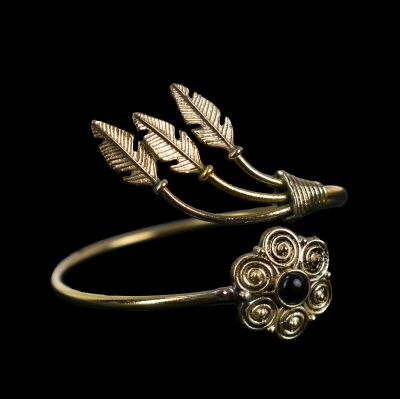 Brass bracelet Adoette Black Onyx India