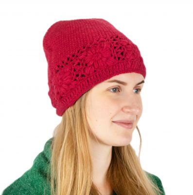 Crocheted woolen hat Buana Red