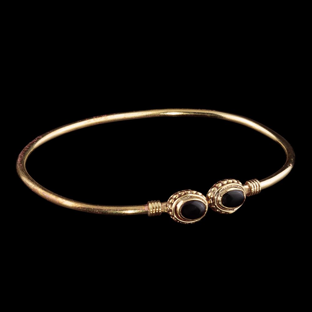 Brass bracelet Rania Black Onyx India