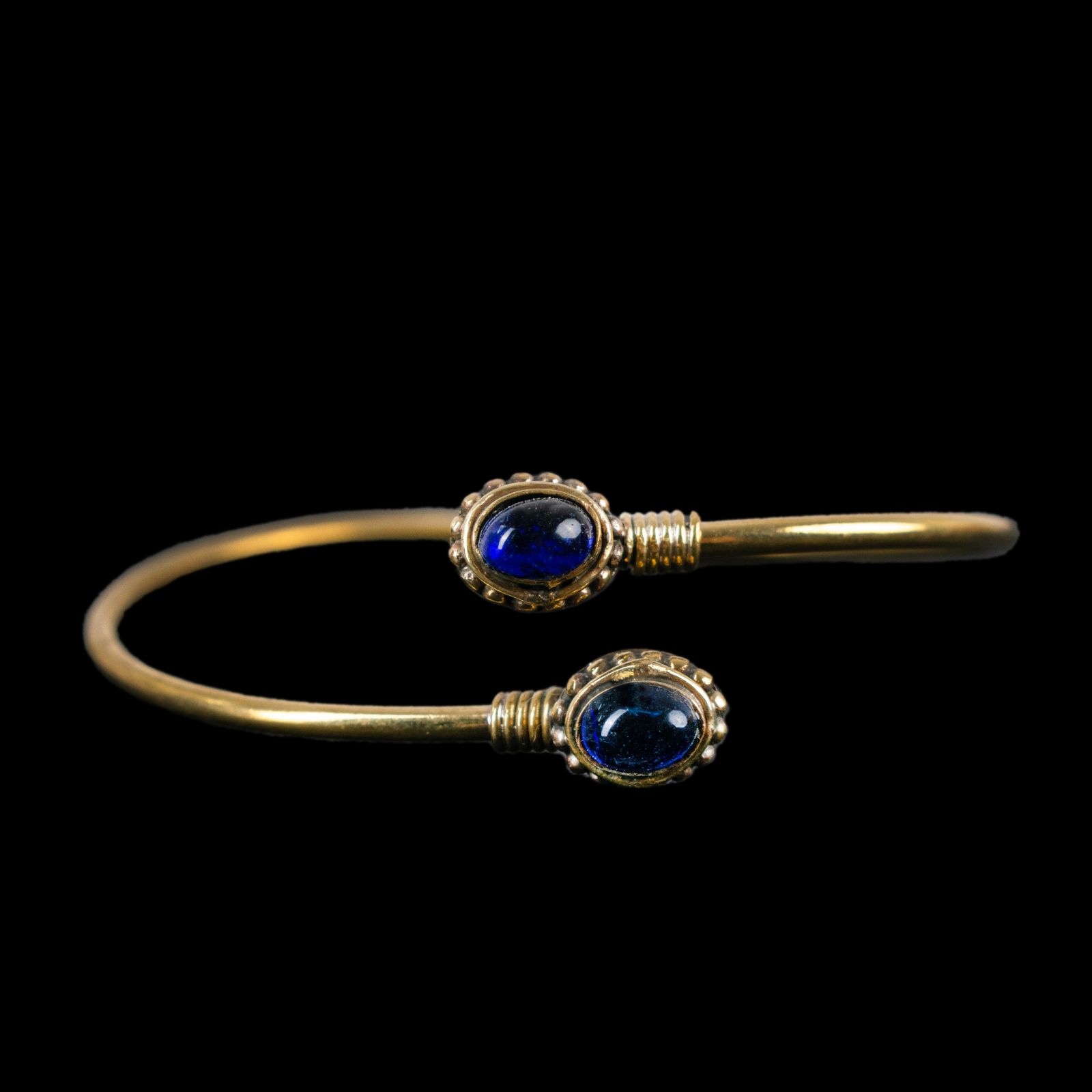 Brass bracelet Rania Blue Quartz India