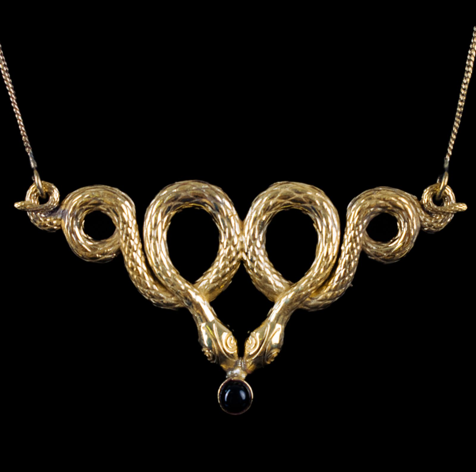 German silver pendant Serpent Loops – Black Onyx India