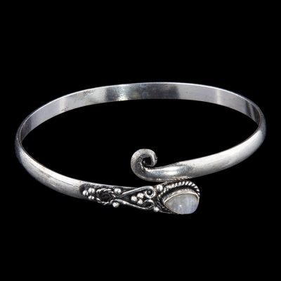 German silver bracelet Sharifa Moon Stone