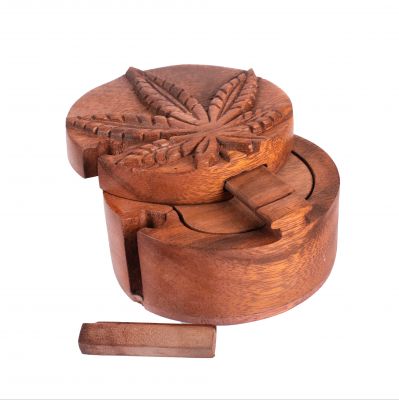 Wooden puzzle jewellery box Cannabis Indonesia