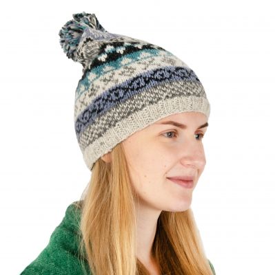 Woolen hat with pompom Snowy Day