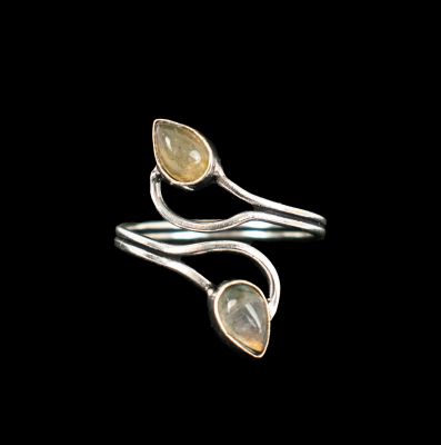 German silver ring Zoe Labradorite