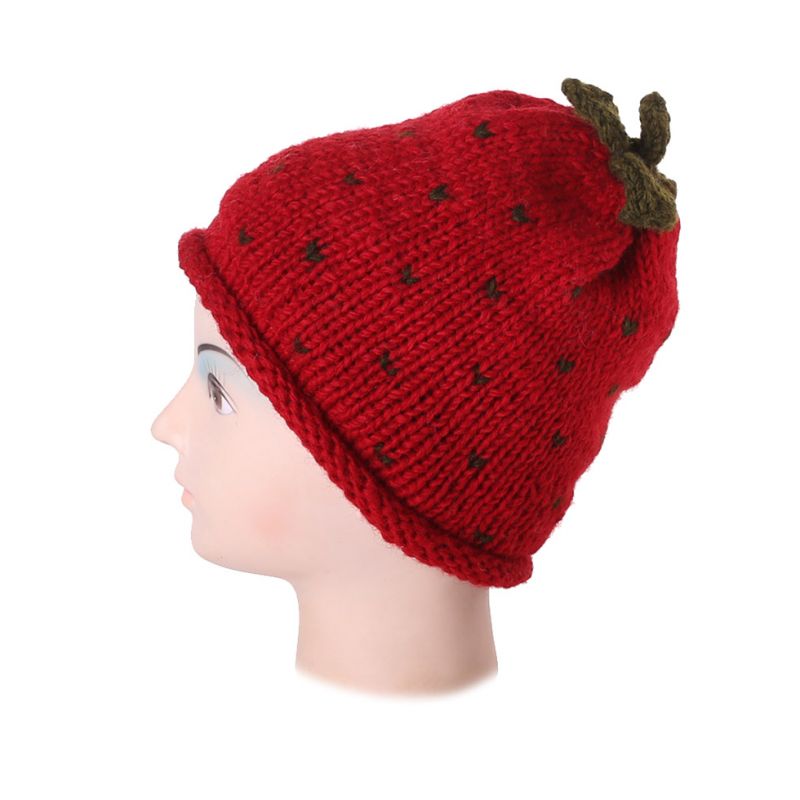 Woolen hat Strawberry without pompons